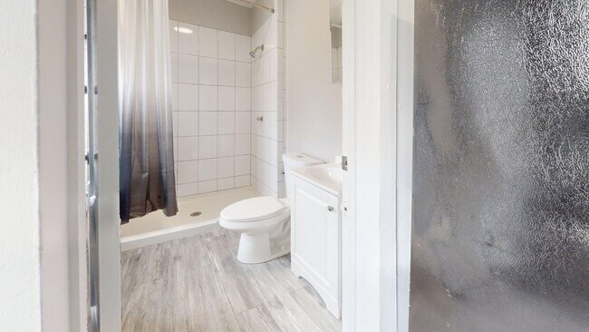 Building Photo - 3272 W 50th St