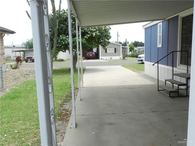 Building Photo - 17 Amy St