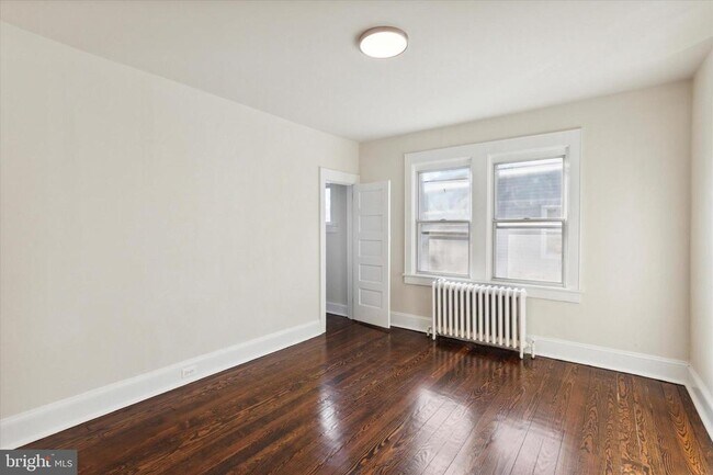 Building Photo - 417 Garfield Ave