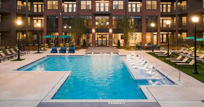 Building Photo - 2048 Bolton Dr NW