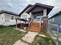 Building Photo - 215 N 6th Ave