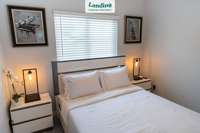 Building Photo - 1507 S Roosevelt Ave