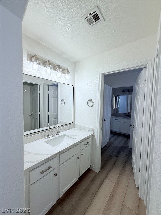 Building Photo - 9584 Withering Pine St