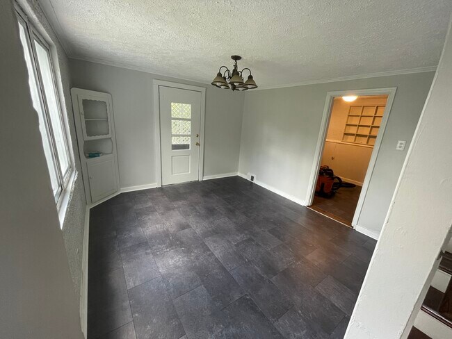 Dining Room - 1813 Clairton Rd