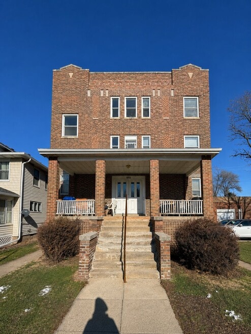Building Photo - 551 15th Ave