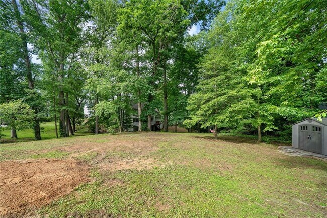 Building Photo - 4205 Mabry Rd