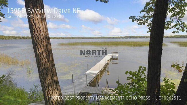 Building Photo - 15955 Bayview Dr NE