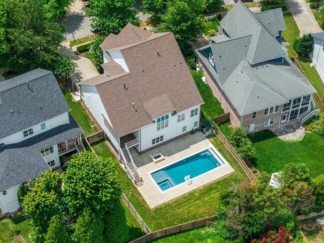 Building Photo - 444 Wild Elm St
