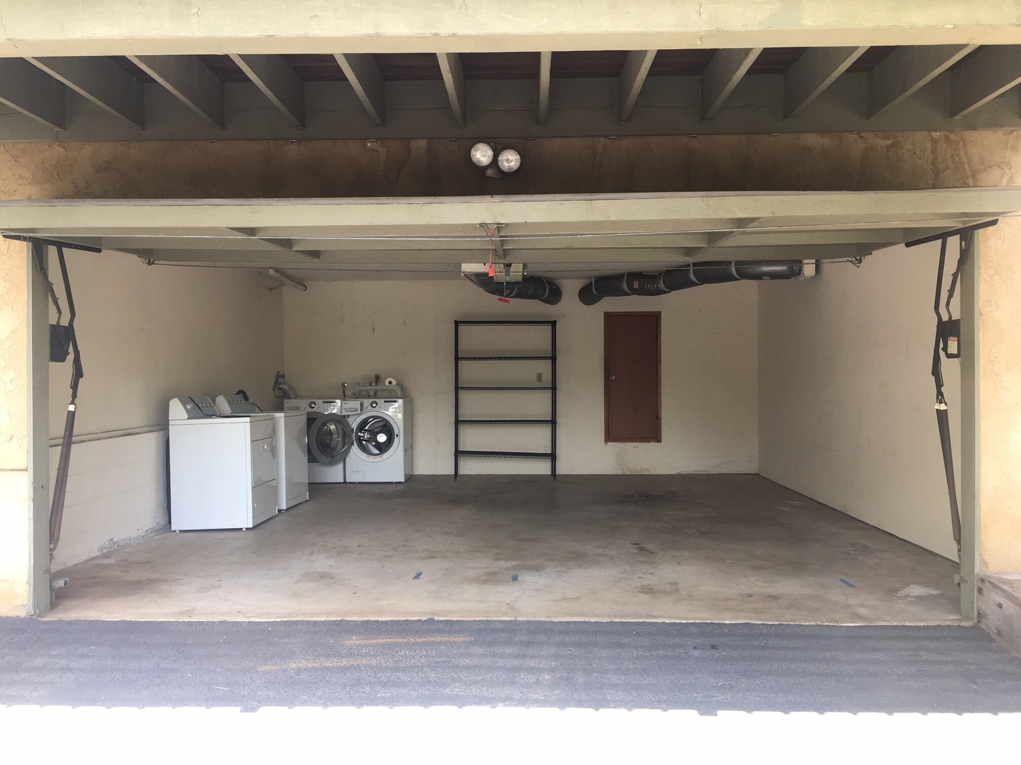 Building Photo - 818 Hygeia Ave