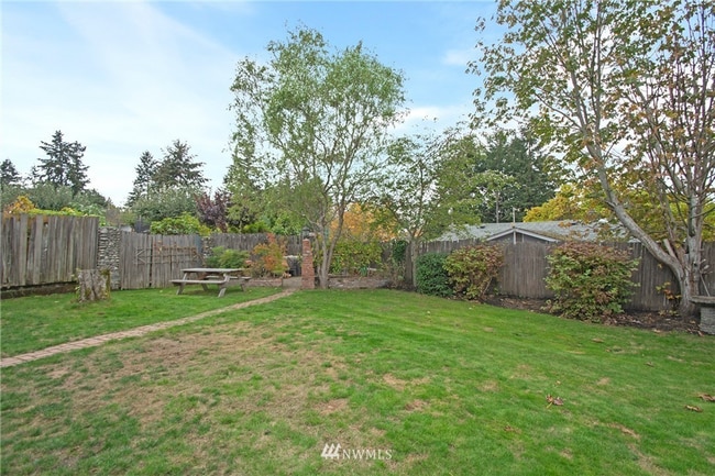 Building Photo - 3 bed/2 ba House in University Place