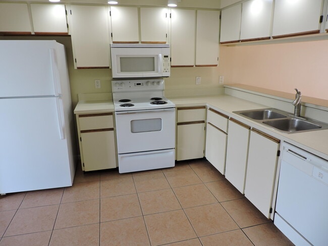 Building Photo - 6239 Riverwalk Ln