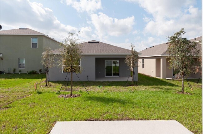 Building Photo - 1492 Cumberland Ave