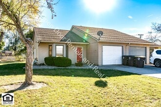 Building Photo - 1416/1418 Lakehurst Dr.