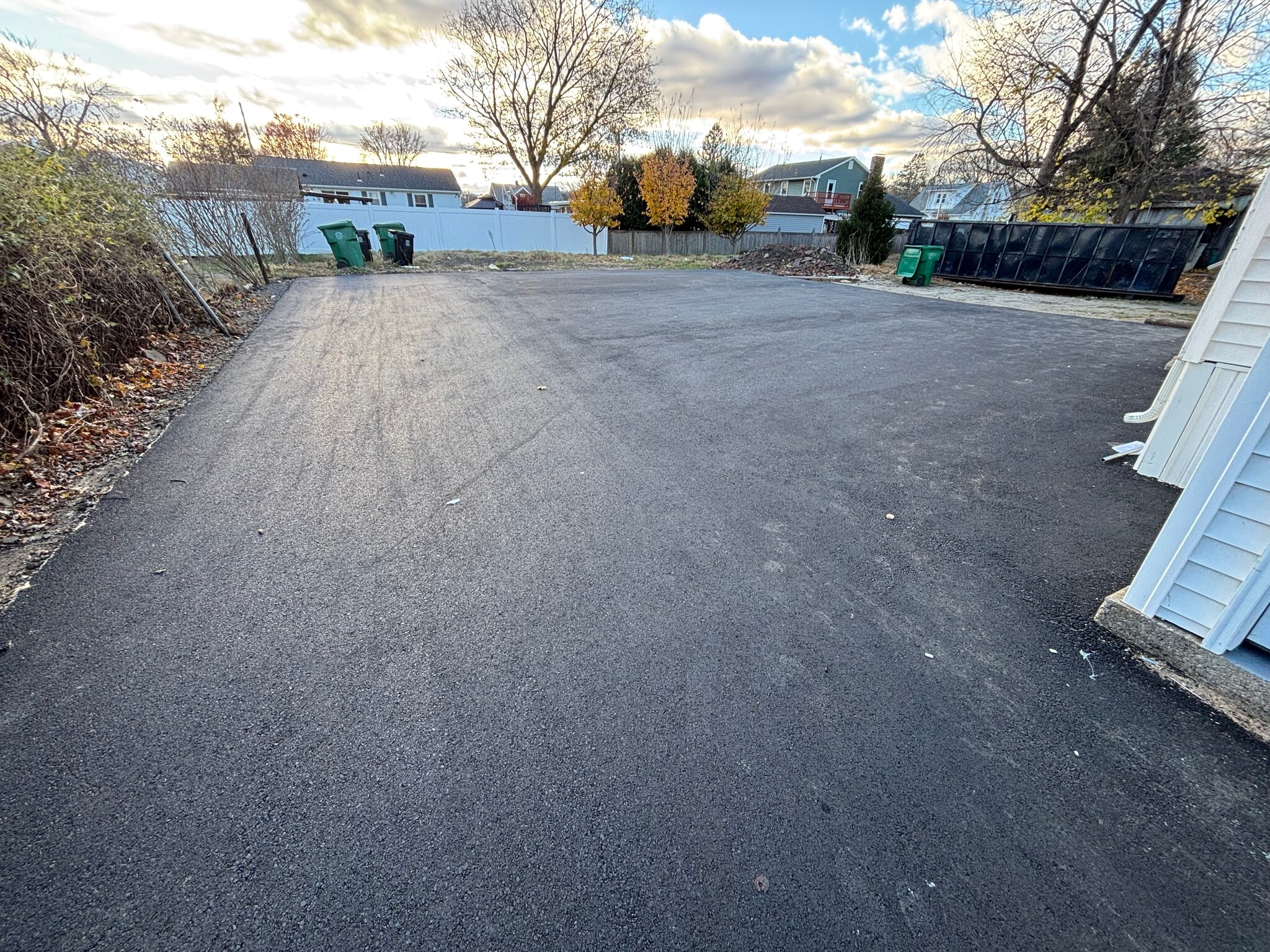 Building Photo - 77 Ferry St