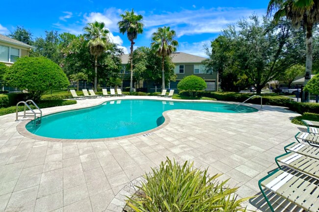 Building Photo - 9828 Fan Palm Way