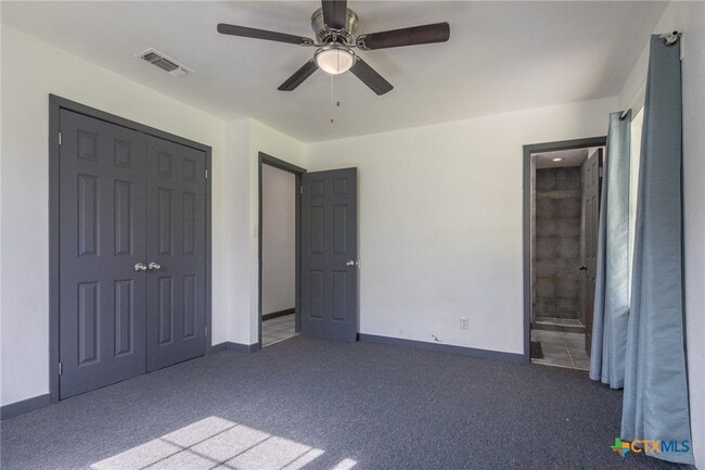 Building Photo - 803 Happy Haven Rd