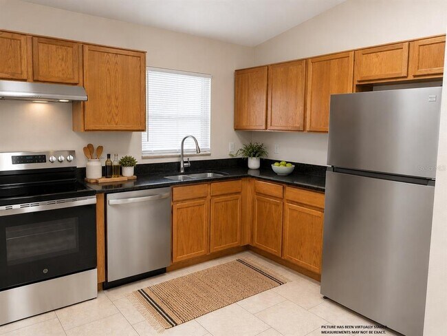 Building Photo - 985 Scenic View Cir