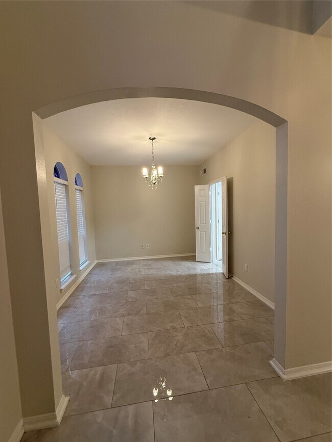 Building Photo - 12919 Deer Cove Ln