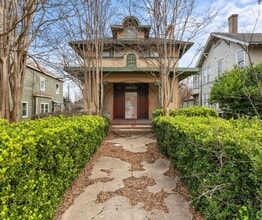 Building Photo - 2214 Gorman Ave