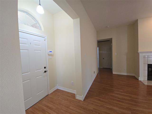 Building Photo - 10608 Red Cedar Dr
