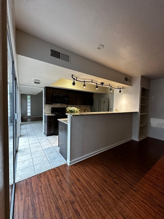 Building Photo - 5227 Galahad Dr
