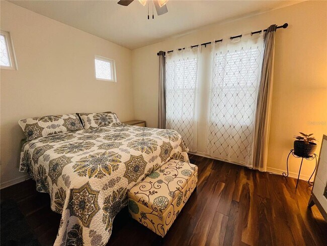 Building Photo - 6264 Great Bear Dr