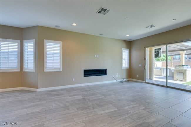 Building Photo - 3994 Jacob Lake Cir