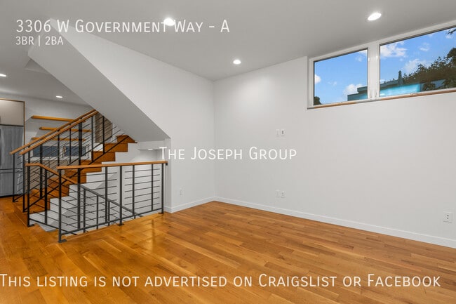 Building Photo - Stunning Magnolia 3 bed w/rooftop deck