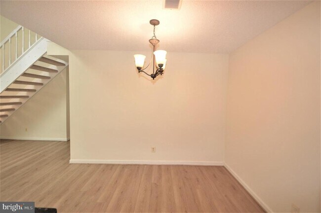 Building Photo - 12109 Green Ledge Ct