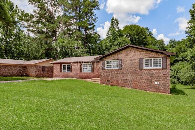 Building Photo - 2858 Walnut Creek Rd