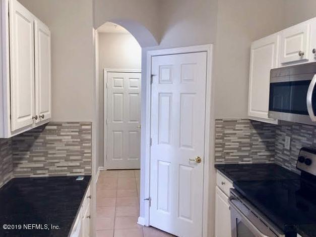 Primary Photo - 7990 Baymeadows Cir E