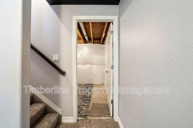 Building Photo - 10202 Boulder Ridge Dr