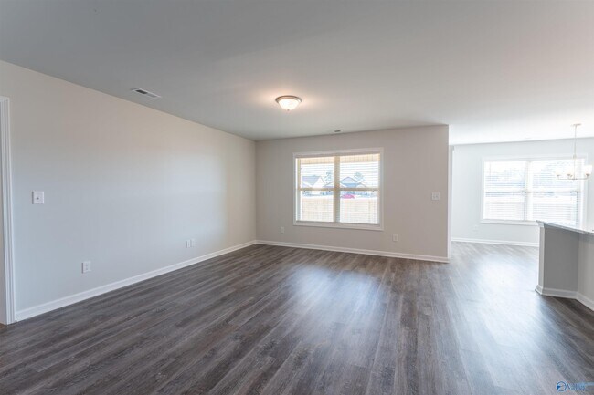 Building Photo - 102 Waltrip Dr