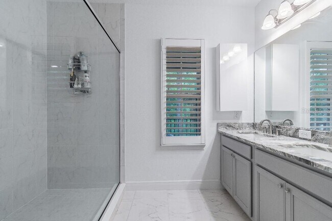 Building Photo - 4528 Chinkapin Dr