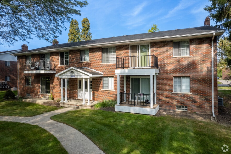 Building Photo - Gibraltar Pointe Apartments