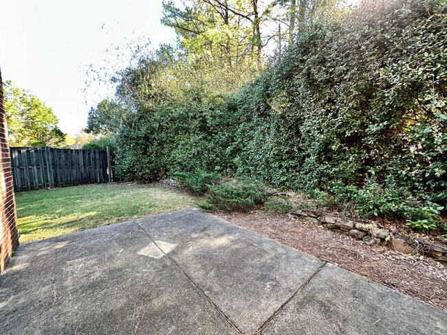 Building Photo - 1815 Charleston Cir