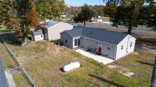 Building Photo - 6195 Cedar Springs Rd