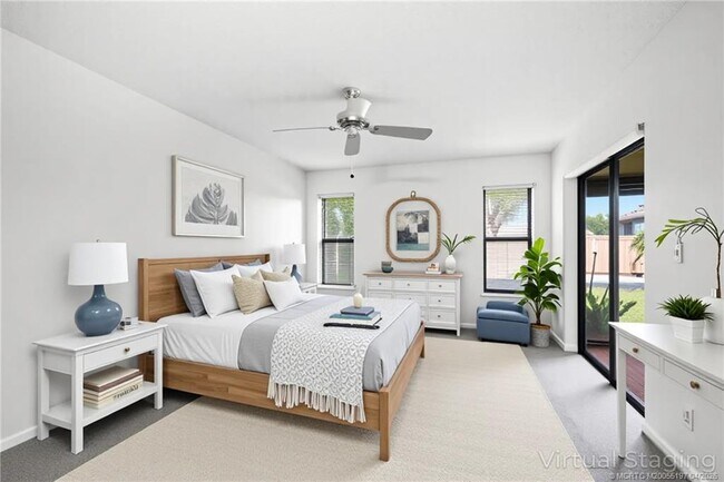 Building Photo - 7711 SE Sugar Sand Cir