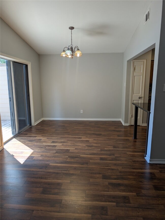 Building Photo - 7746 Champion Pines Dr