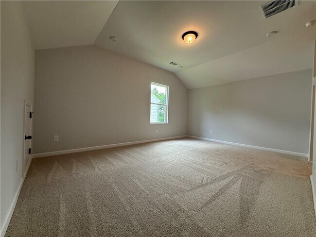 Building Photo - 3235-3235 Willow Glade Trl
