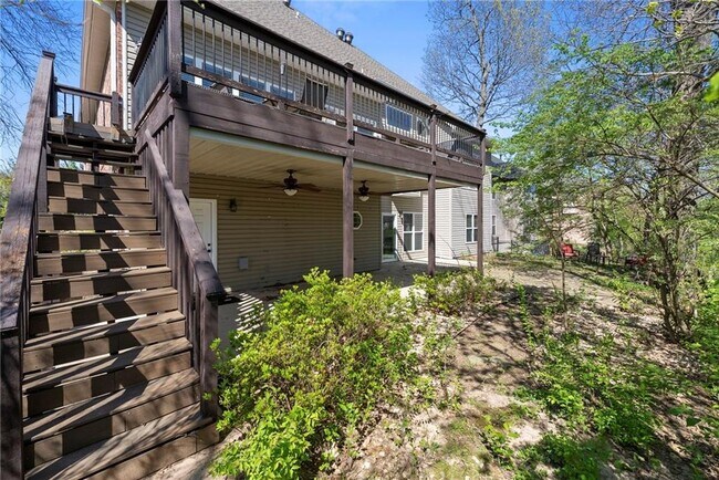 Building Photo - 3902 NE Cadbury Ave
