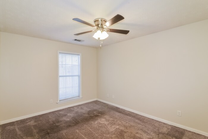 Building Photo - 5932 Freestone Pl