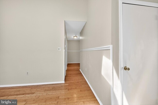 Building Photo - 308 Skeet Ave