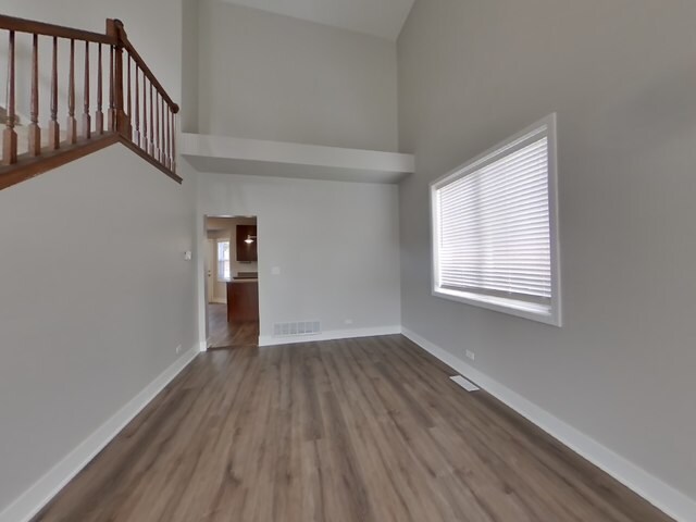 Building Photo - 10416 Santa Cruz Ln