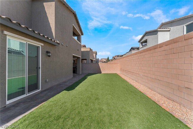 Building Photo - 4436 Panoramic View Ave