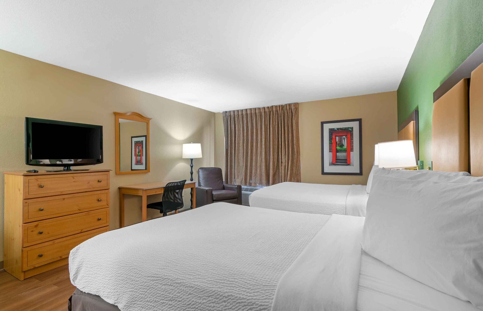 Building Photo - Furnished Studio-Kansas City - Overland Park - Nall Ave