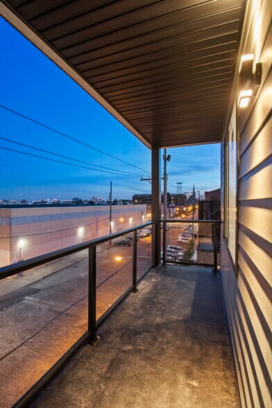 Building Photo - 2626 Trenton Ave