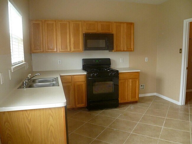 Building Photo - 4123 Wimberley Hollow Ln