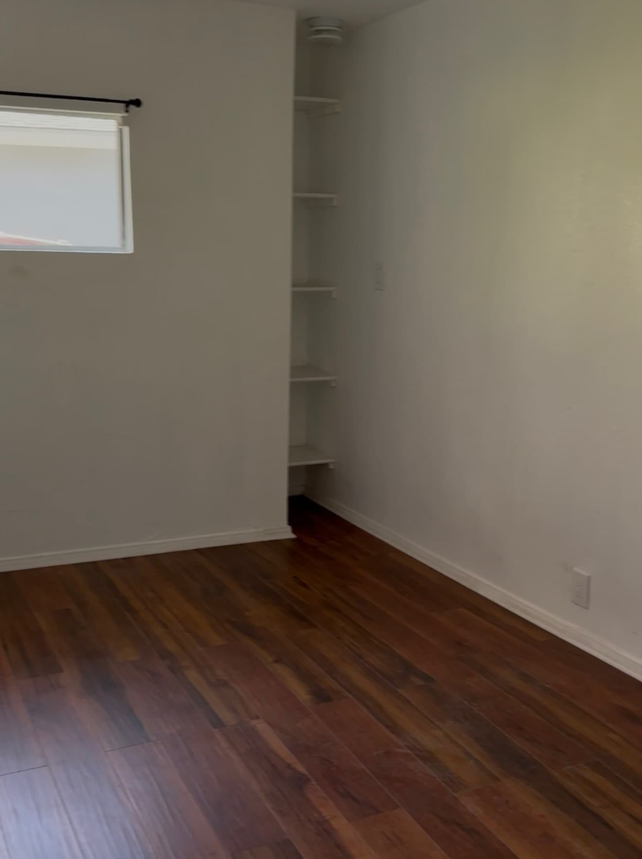 Primary Bedroom - 526 Brooks Ave