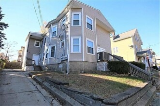 Building Photo - 102 1st Ave